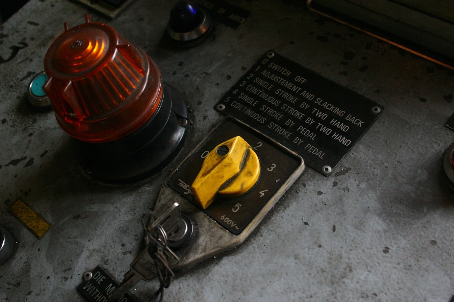 Hecho para durar: la historia del interruptor de cámara SEZ